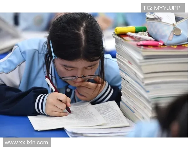 姜宇星的成长之路:从平凡少年到闪耀星辰的奋斗故事 姜宇星的成长之路:从平凡少年到闪耀星辰的奋斗故事