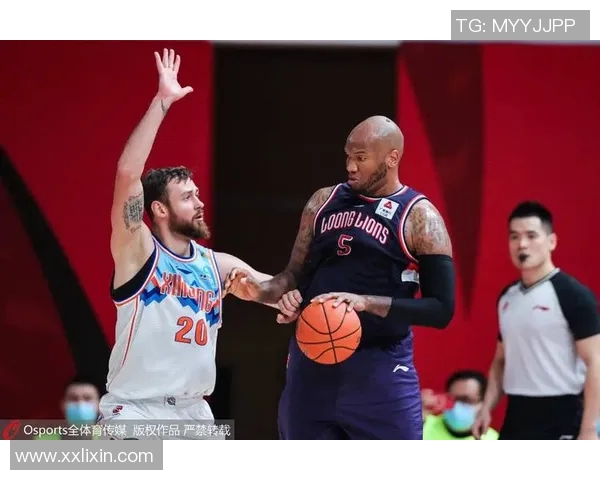 飓风队与自由队激战正酣谁能在这场对决中笑到最后 飓风队与自由队激战正酣谁能在这场对决中笑到最后