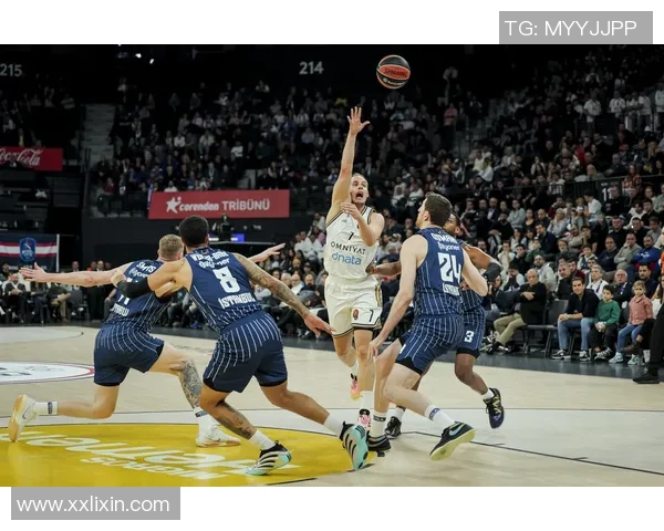 黄蜂与步行者精彩对决全场录像回放分析与精彩瞬间回顾