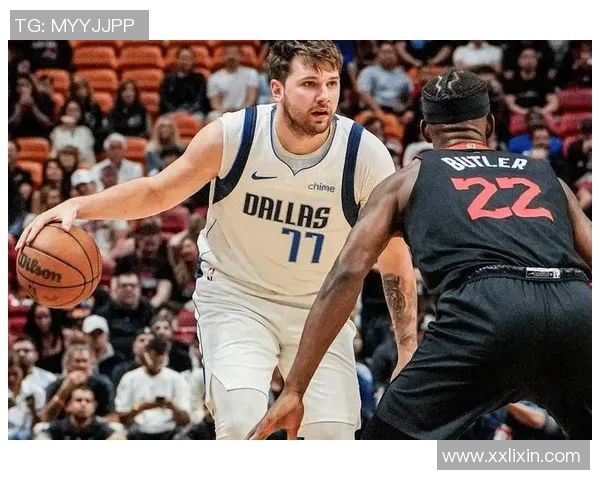 快船与小牛精彩对决回顾10月30日比赛录像全程分析与亮点总结